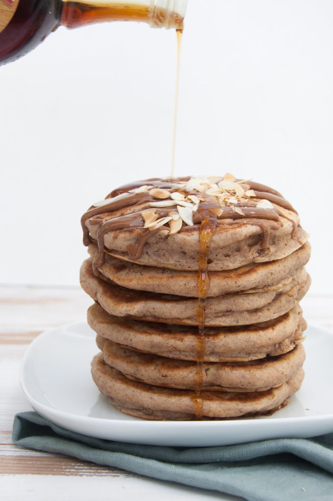Vegan Apple Pie Pancakes with maple syrup