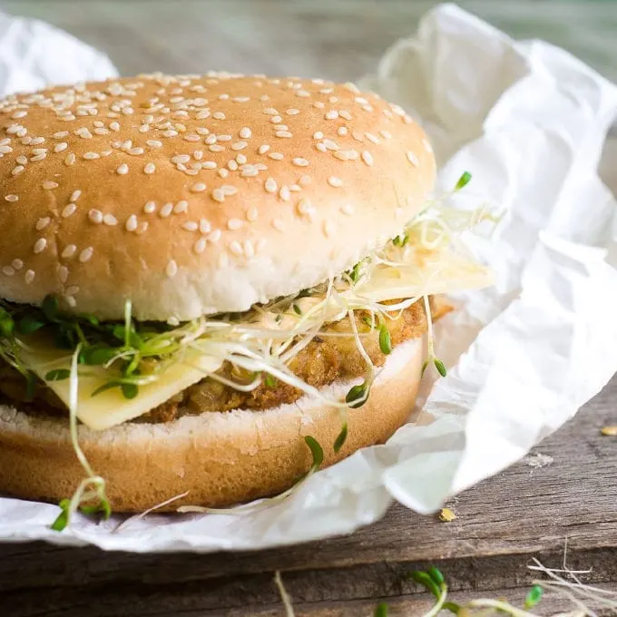 Garbanzo Veggie Burger