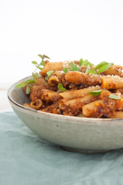 Vegan Mushroom Bolognese Recipe Elephantastic Vegan