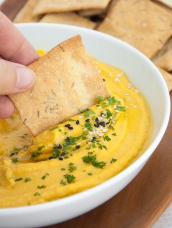 Rosemary Crackers with Pumpkin Hummus