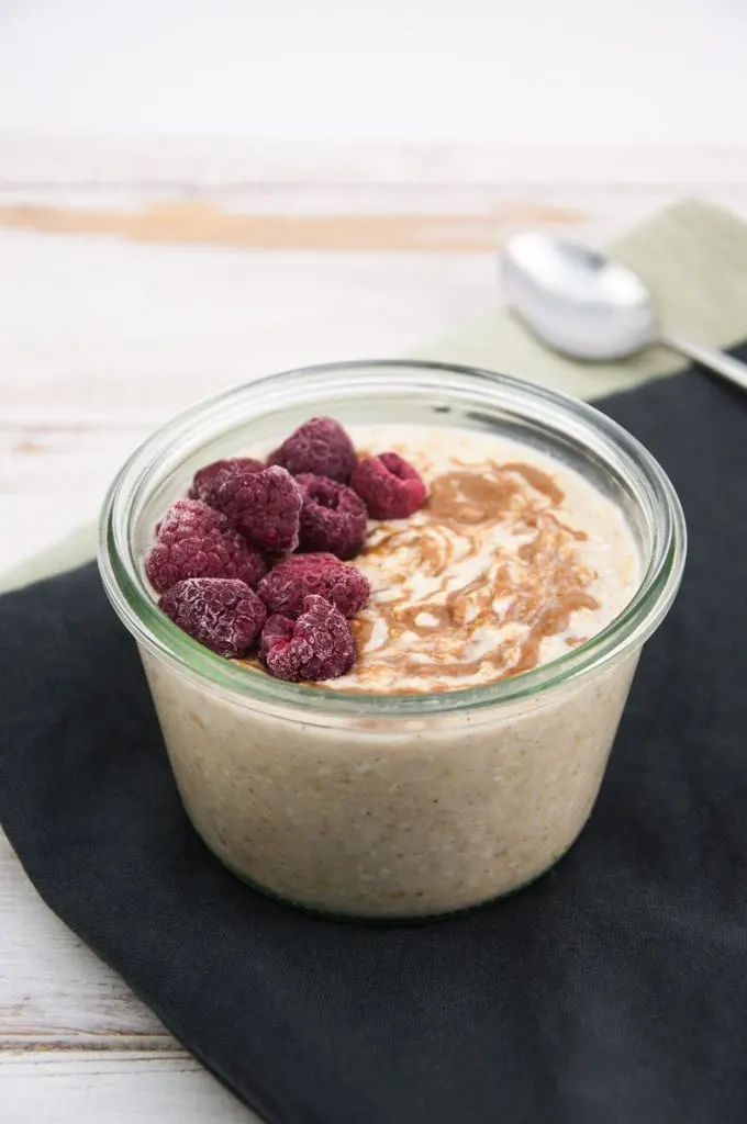 Simple Vanilla Overnight Oats