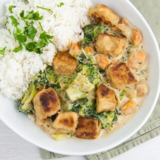 Vegan Coconut Curry with Crispy Tofu