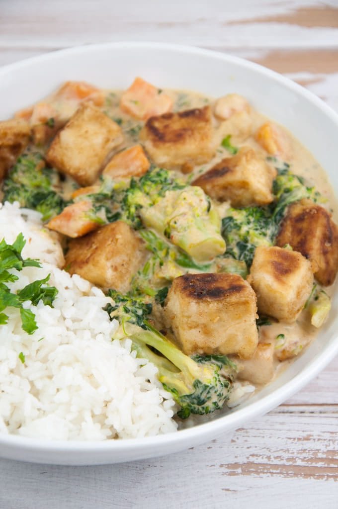 Vegan Coconut Curry with Crispy Tofu