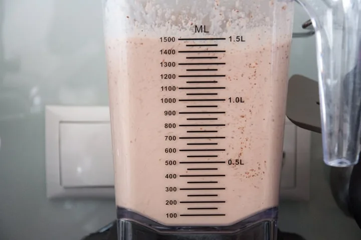 chocolate hazelnut milk in a blender