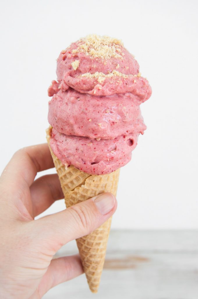 Vegan Strawberry Shortcake Ice Cream