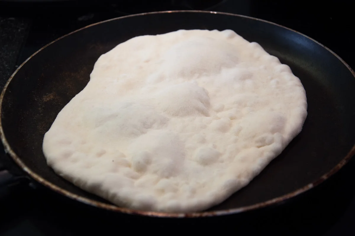 naan in pan