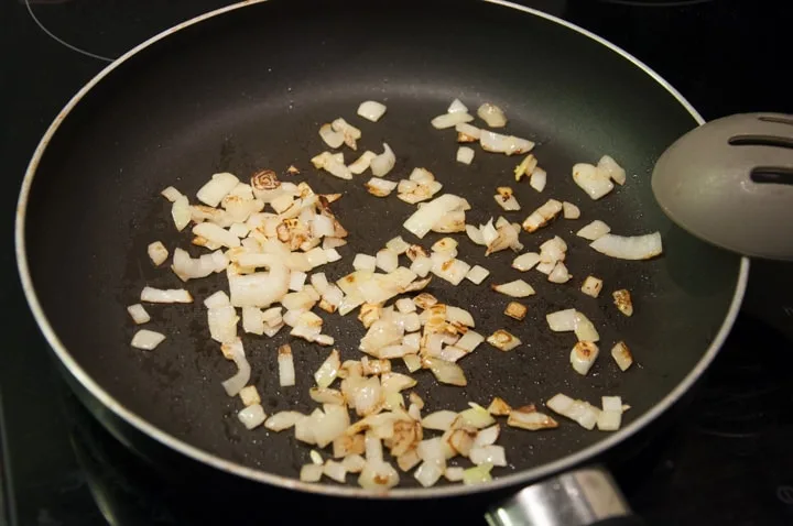 cooking onions