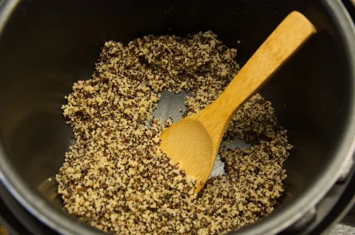 cooked quinoa in instant pot