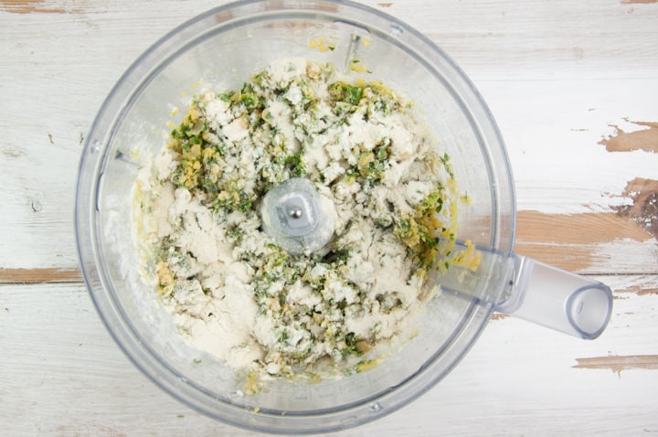 making kale falafel in food processor