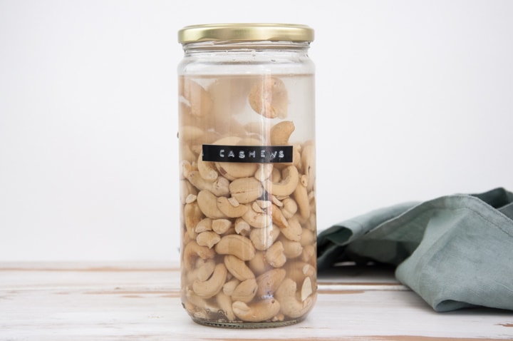 soaking cashews