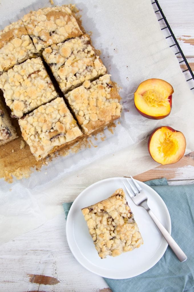 Vegan Peach Crumb Cake