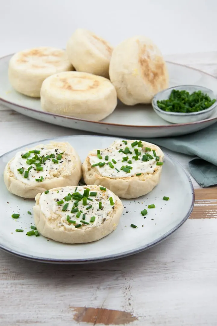 english muffins with cream cheese and chives