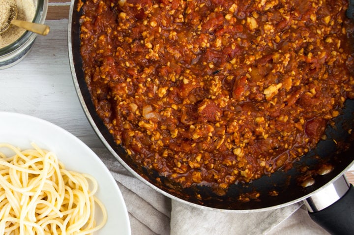 vegan tempeh bolognese sauce in pan