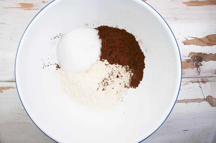 flour, sugar and cocoa powder in bowl
