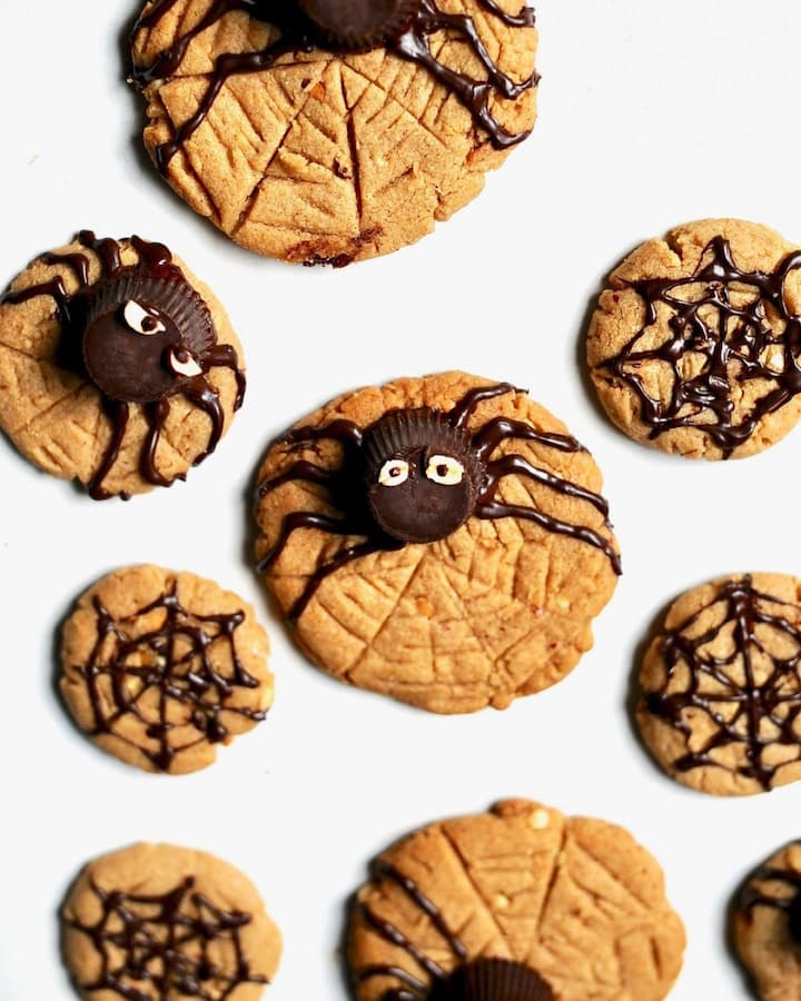 Peanut Butter Spider Cookies