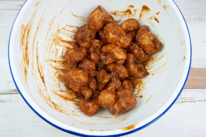 bbq coated cauliflower wings