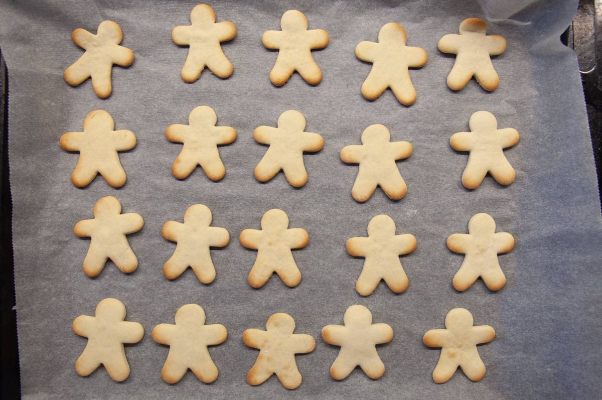 Almond Butter Sugar Cookies - Elephantastic Vegan