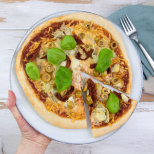 antipasti pizza with olives, artichokes, and sun-dried tomatoes