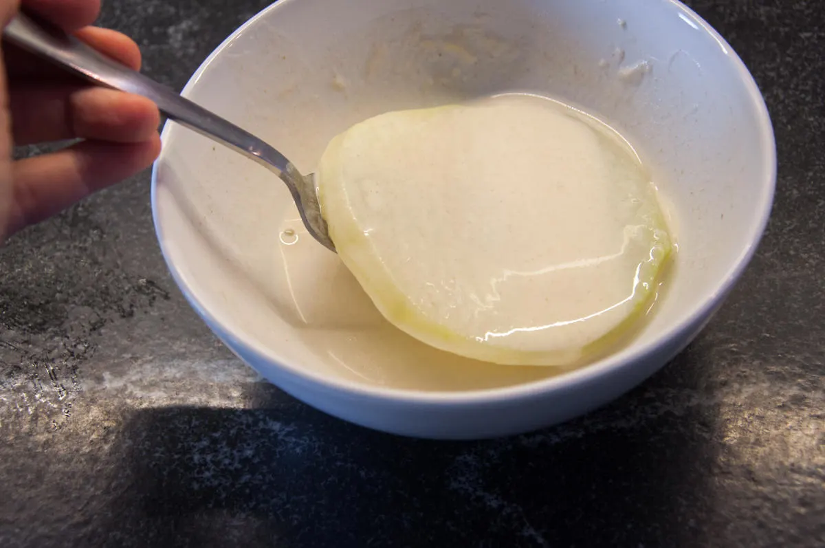 kohlrabi slice in batter