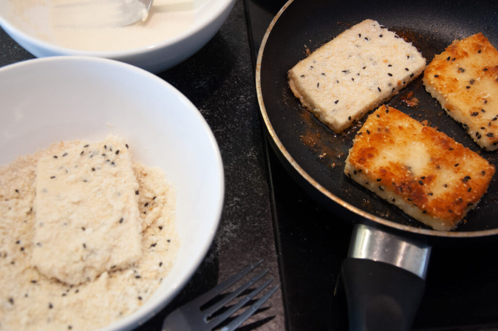 tofu katsu in pan