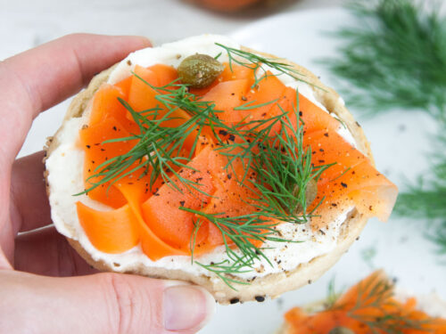 https://www.elephantasticvegan.com/wp-content/uploads/2021/07/vegan-smoked-salmon-carrot-lox-2-500x375.jpg