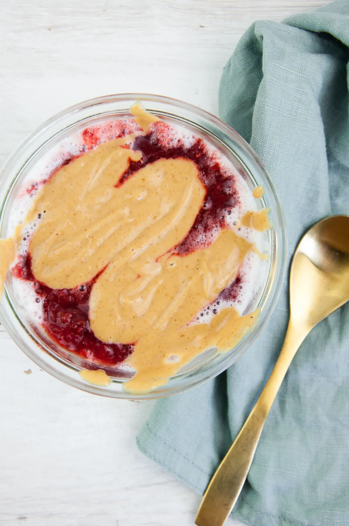 PB&J Overnight Oats