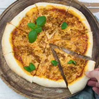 Vegan Tempeh Pizza