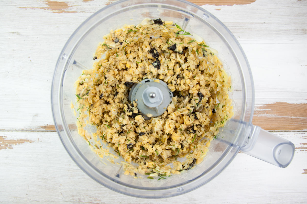 chickpea tuna in food processor