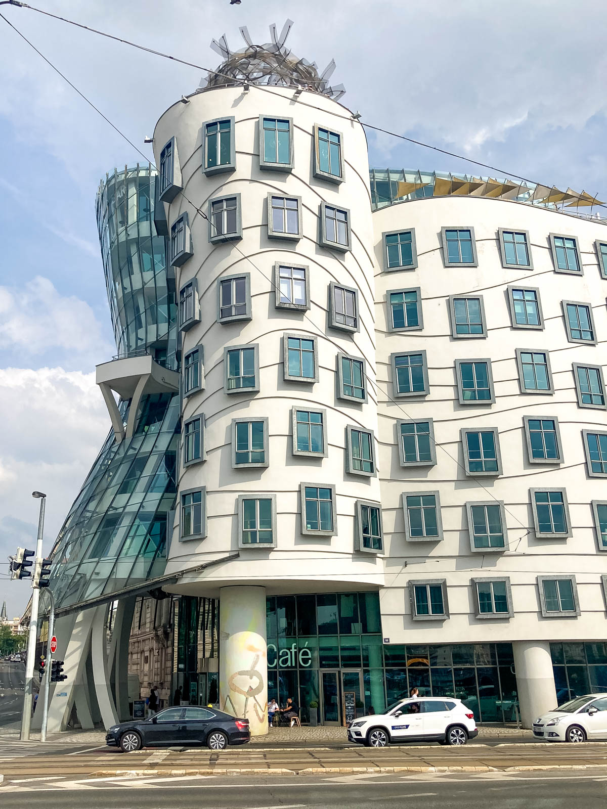 Dancing House (Tančící dům)