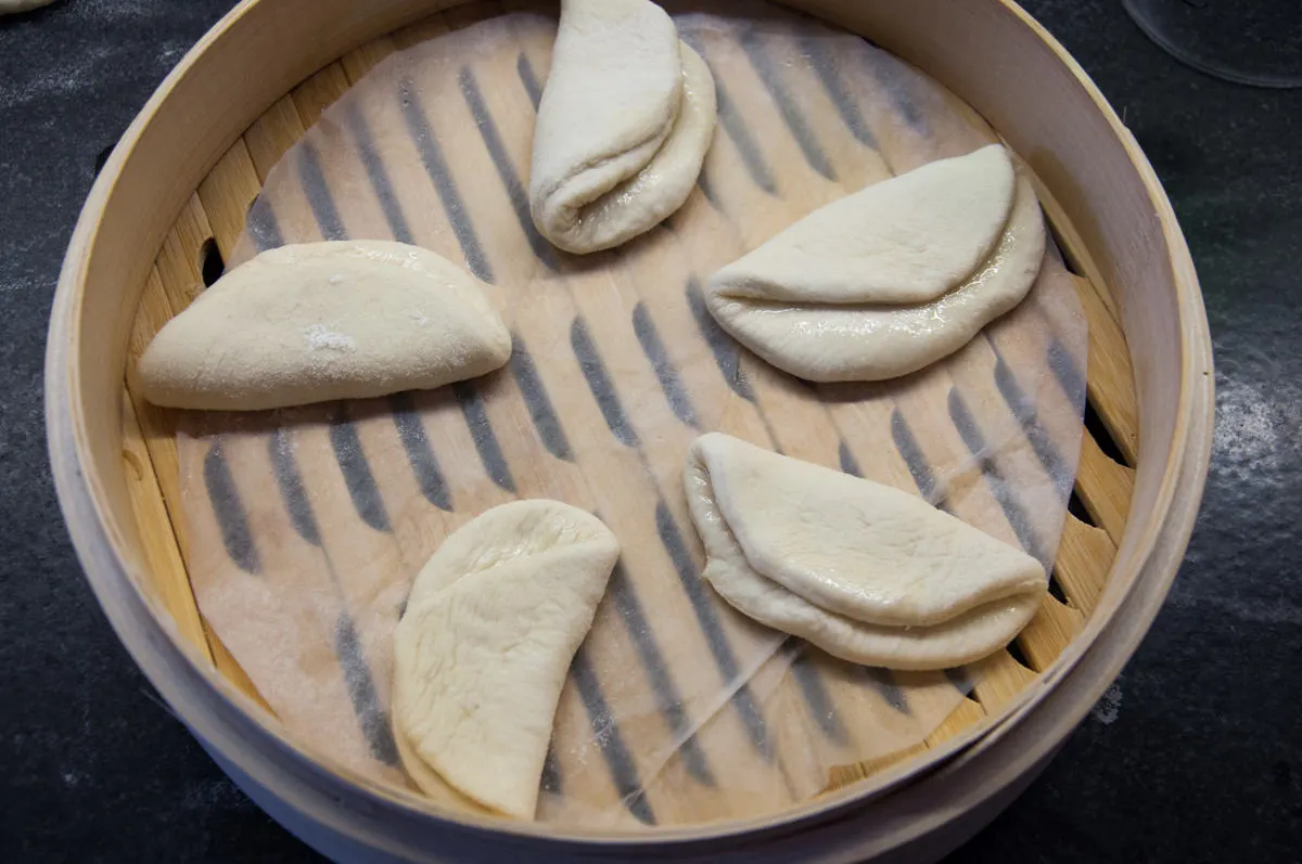 bao buns in steamer