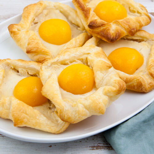 Vegan Puff Pastry Easter Nests with canned apricots