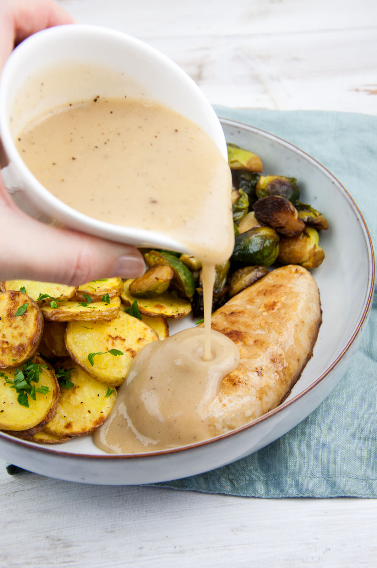 Vegan Peppercorn Sauce