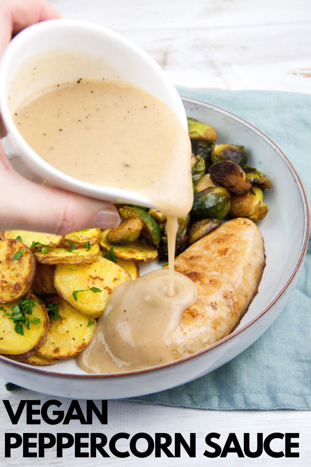 Vegan Peppercorn Sauce